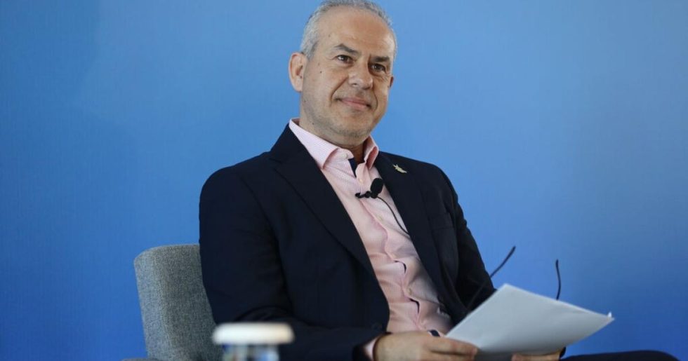 «Η ενίσχυση των απολαβών μπορεί να βελτιώσει την παραγωγικότητα»